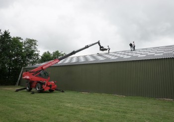 Nieuwe rijhal klaar voor de afwerking